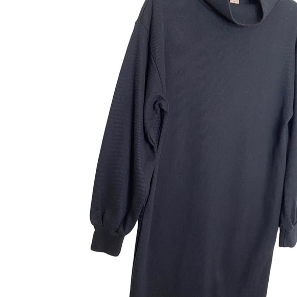 Smash + Tess The Sweater Dress- Midnight Black - Picture 9 of 16